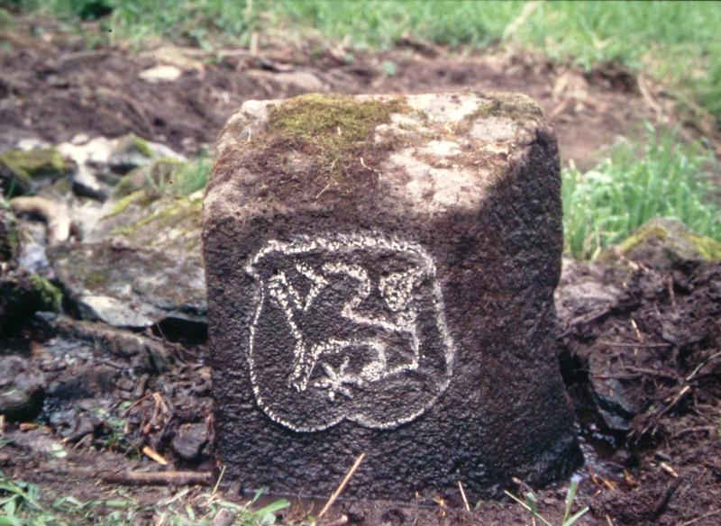 Dreiherrenstein 1986 - Landgräfliche Seite mit hess. Löwen und Ziegenhainer Stern